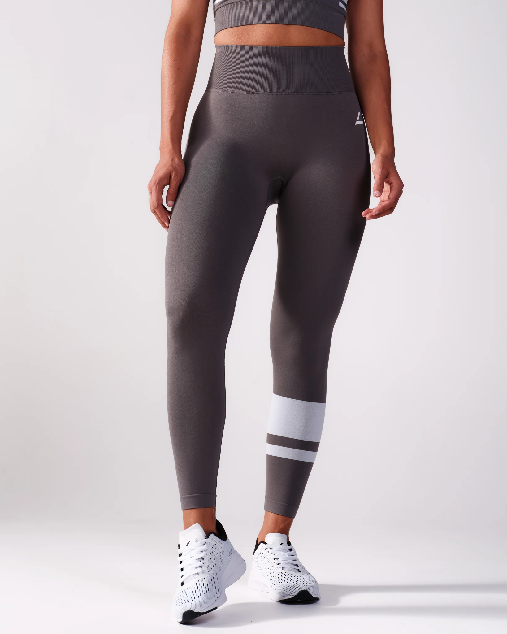 LEVITY Block Tights Grey