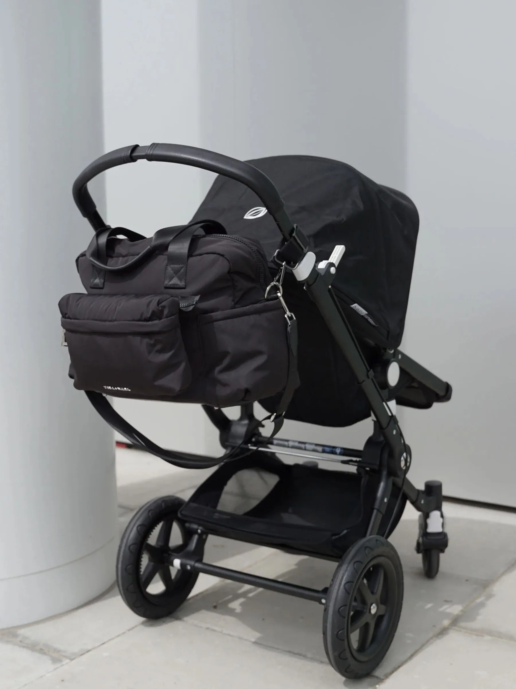 Tiba + Marl Phoenix Holdall