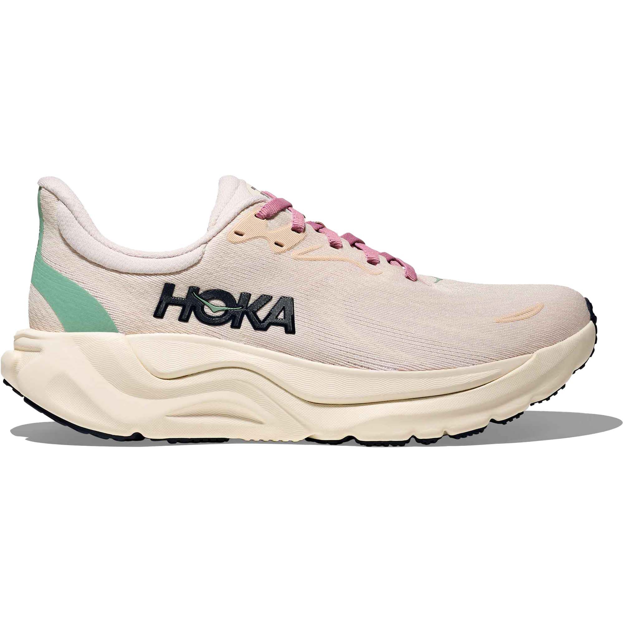 HokaW ARAHI 8
