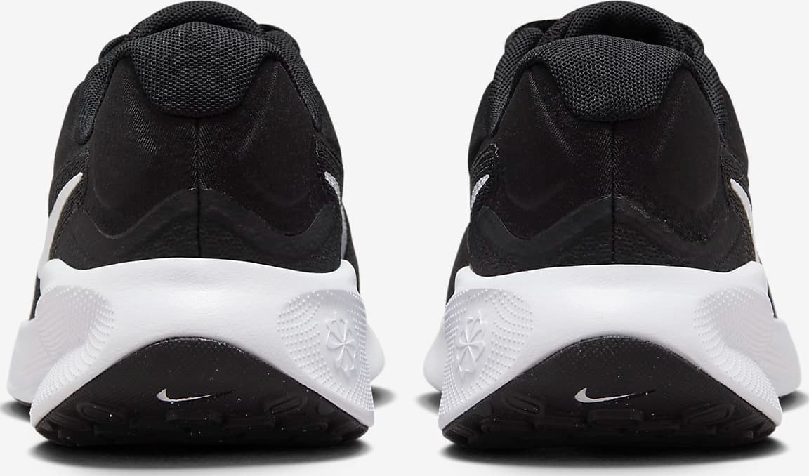 Nike Revolution 7 Dame Black/White