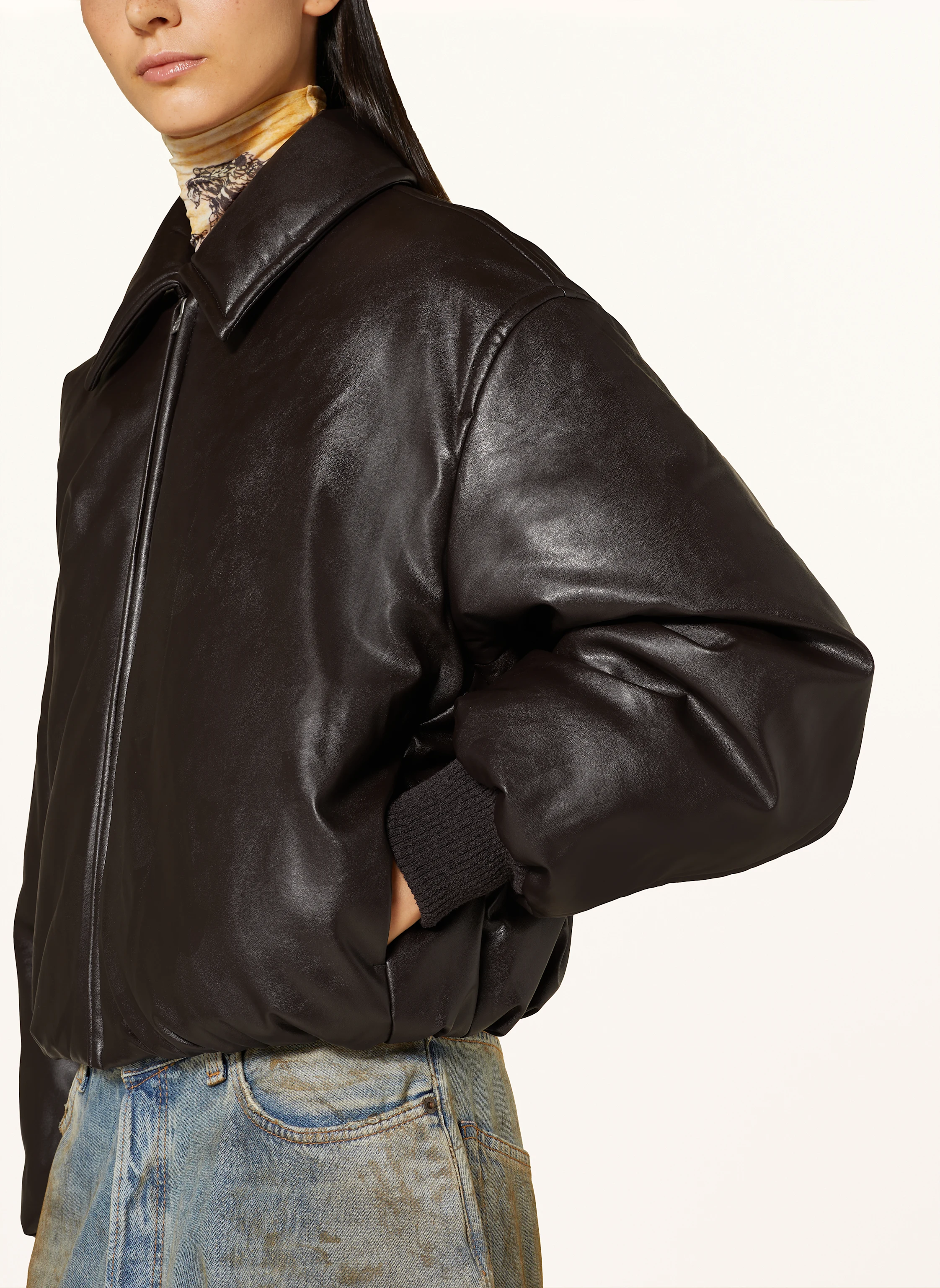 Acne Studios Jacke in Lederoptik
