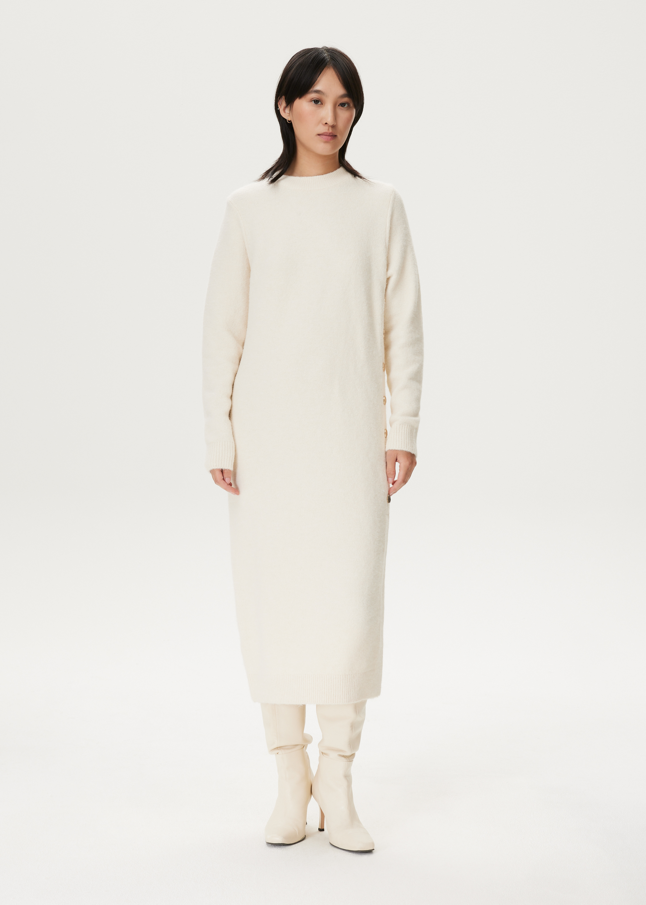 Gebreide midi jurk met sierknopen
