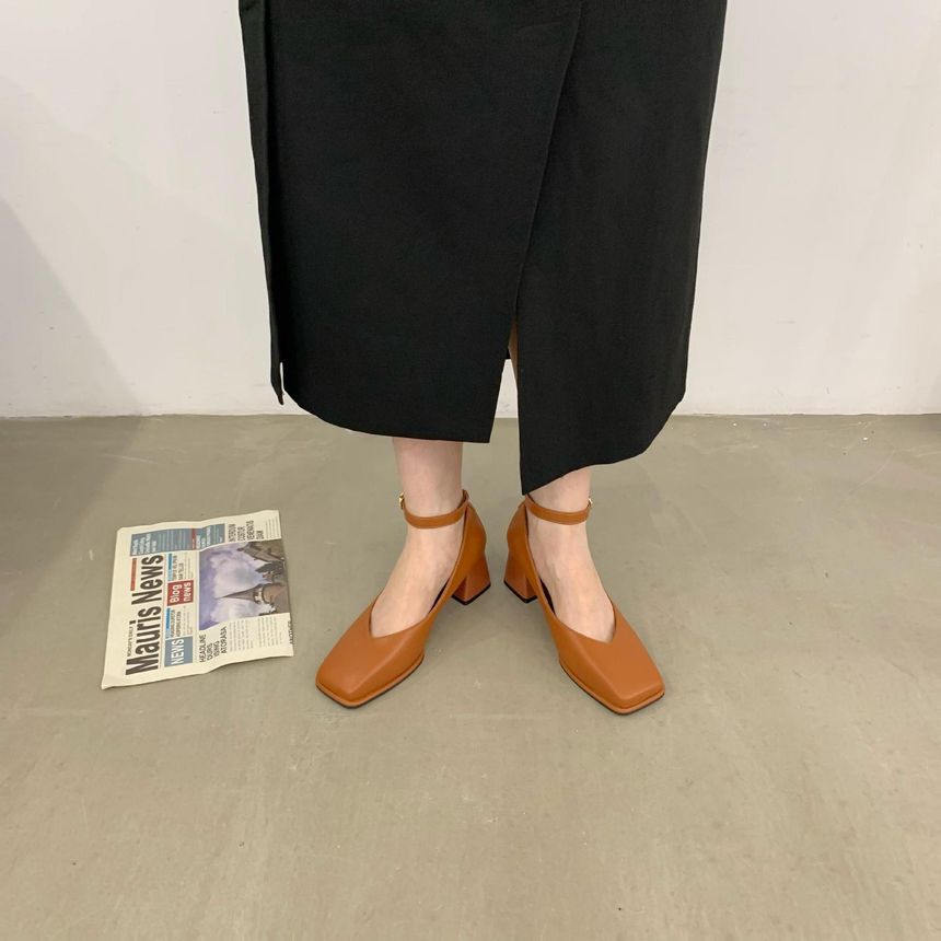Anran - Mary Jane pumps met blokhak en effen hak