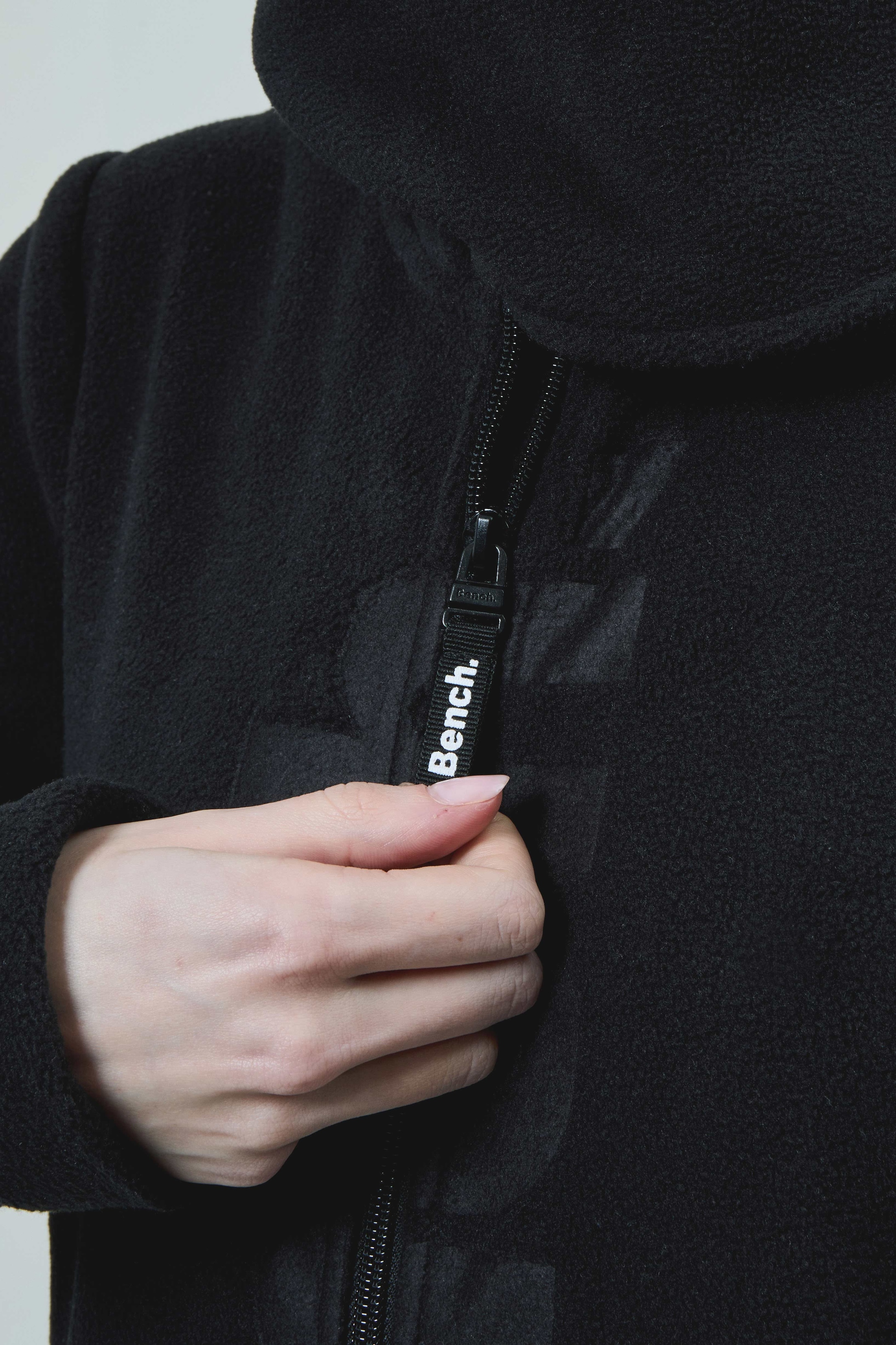 Bench. Fleecejacke »FINISH« mit Logodruck