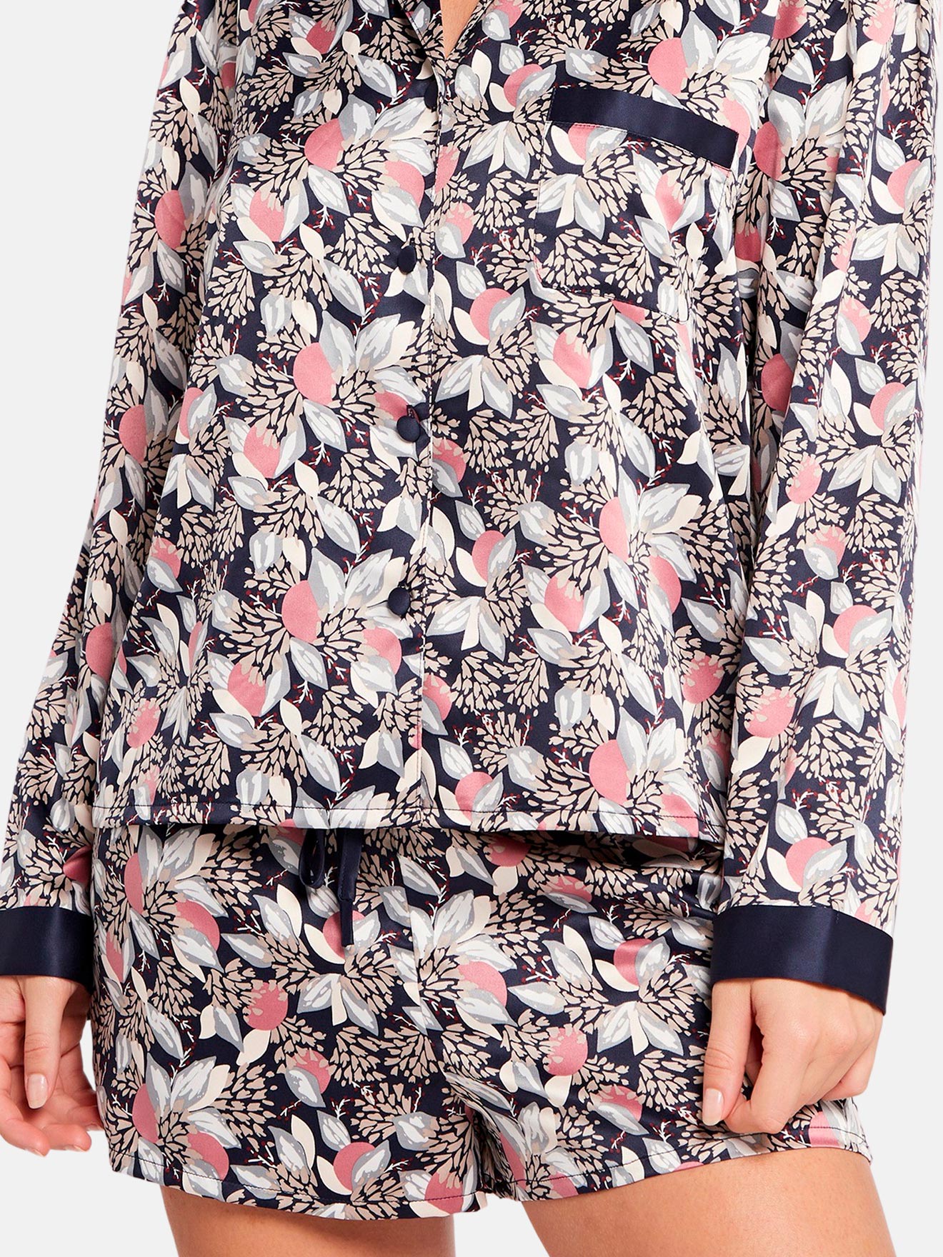 Short en satin Idole