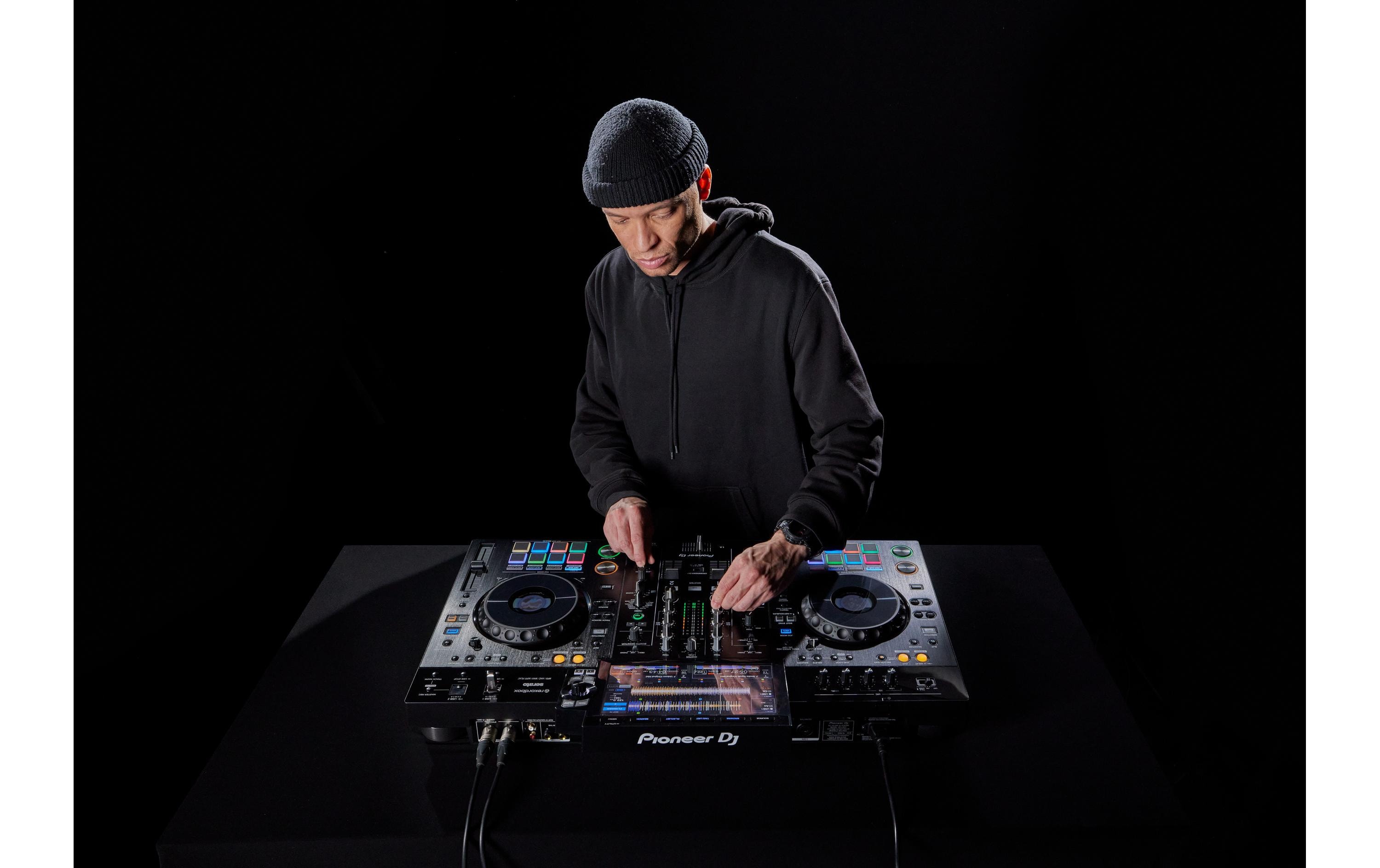 DJ-Controller XDJ-RX3<br>2-Kanal All-in-One Performance DJ System