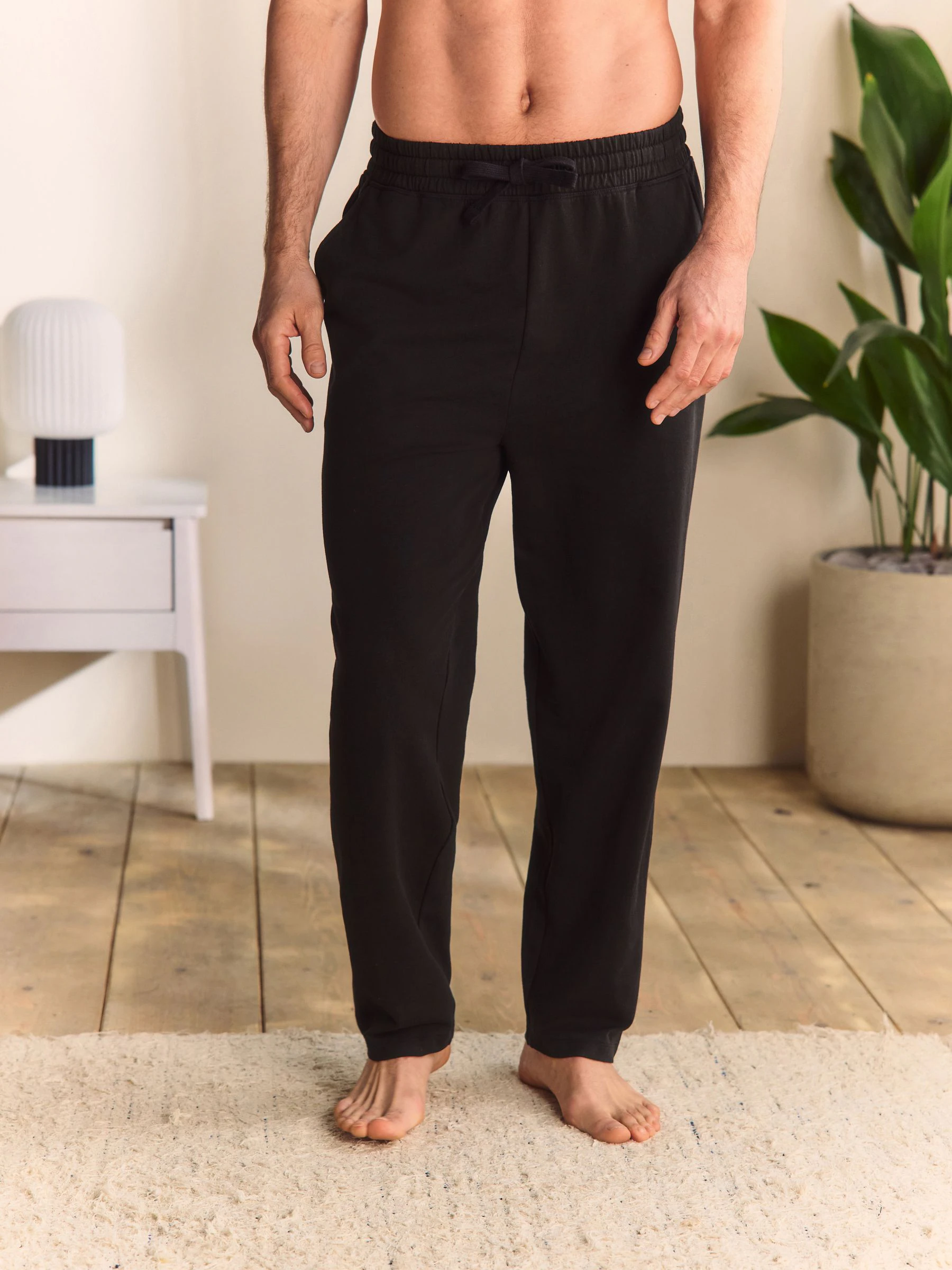 Zwart - Open - Dunne joggingbroek