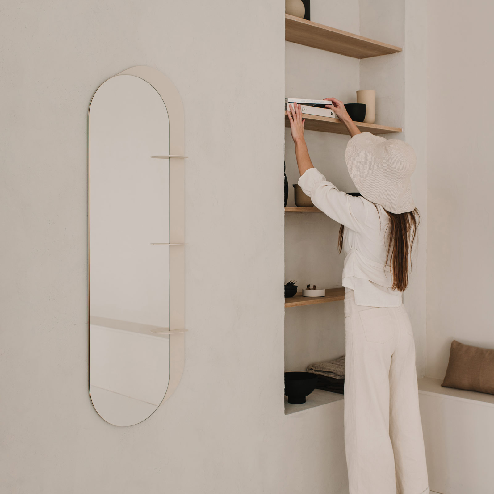 Mirror °02 Sand