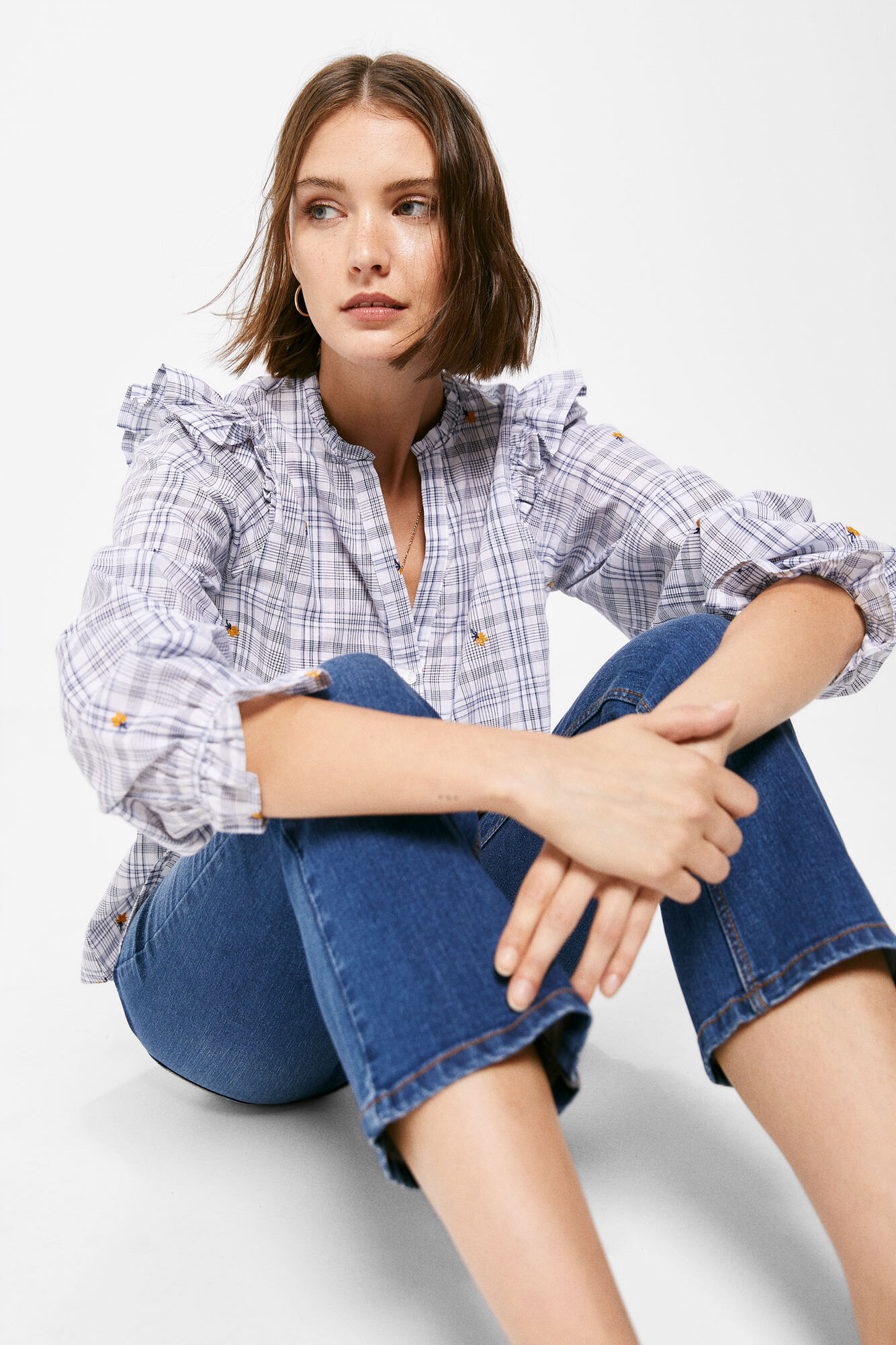 Blusa xadrez com babados
