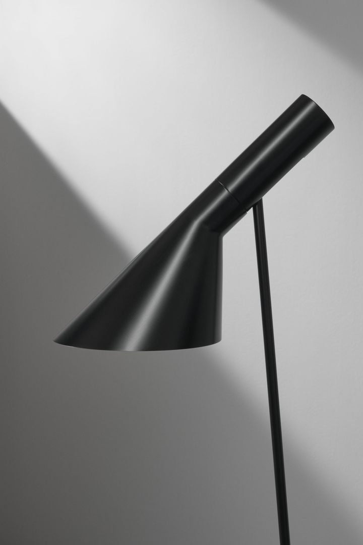 Louis Poulsen AJ Vloerlamp