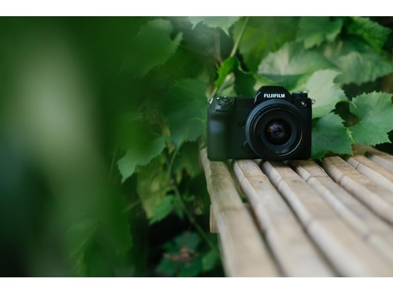 Fujifilm Fotokamera GFX-50S II Body Schwarz Fujifilm GFX 50S II Body More than Full Frame
