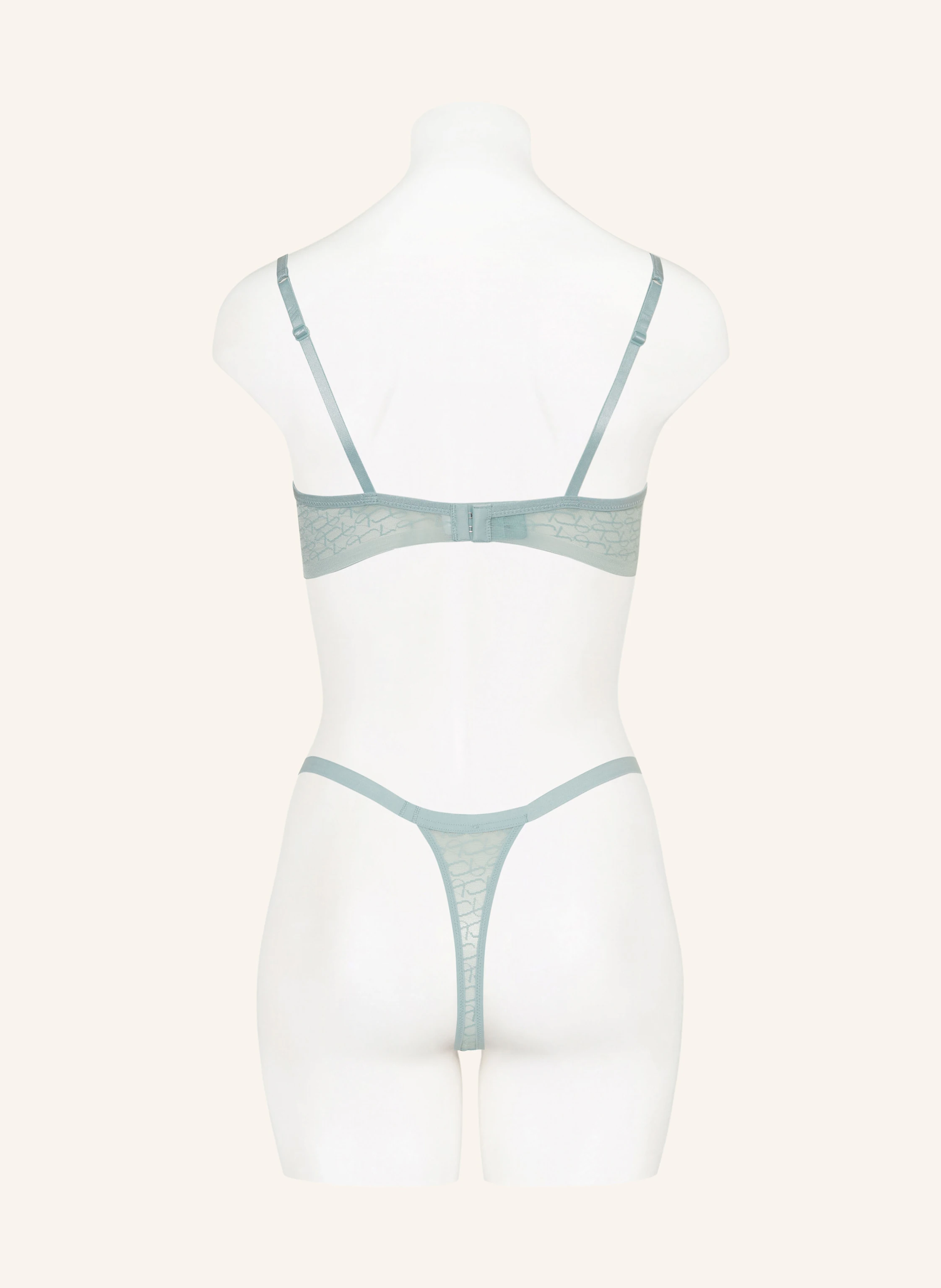 Triumph String SIGNATURE SHEER
