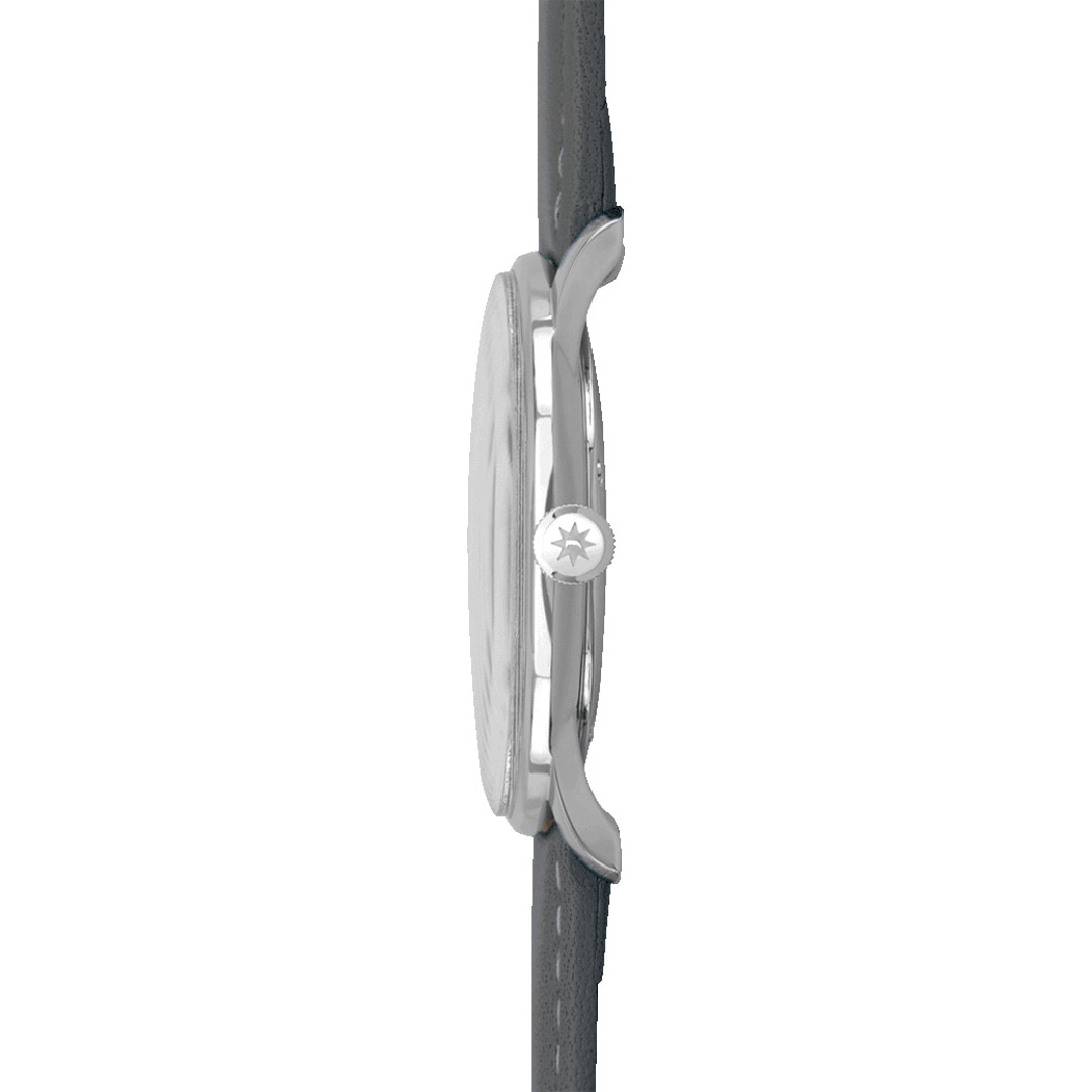 Junghans Meister Driver Handaufzug Saphir