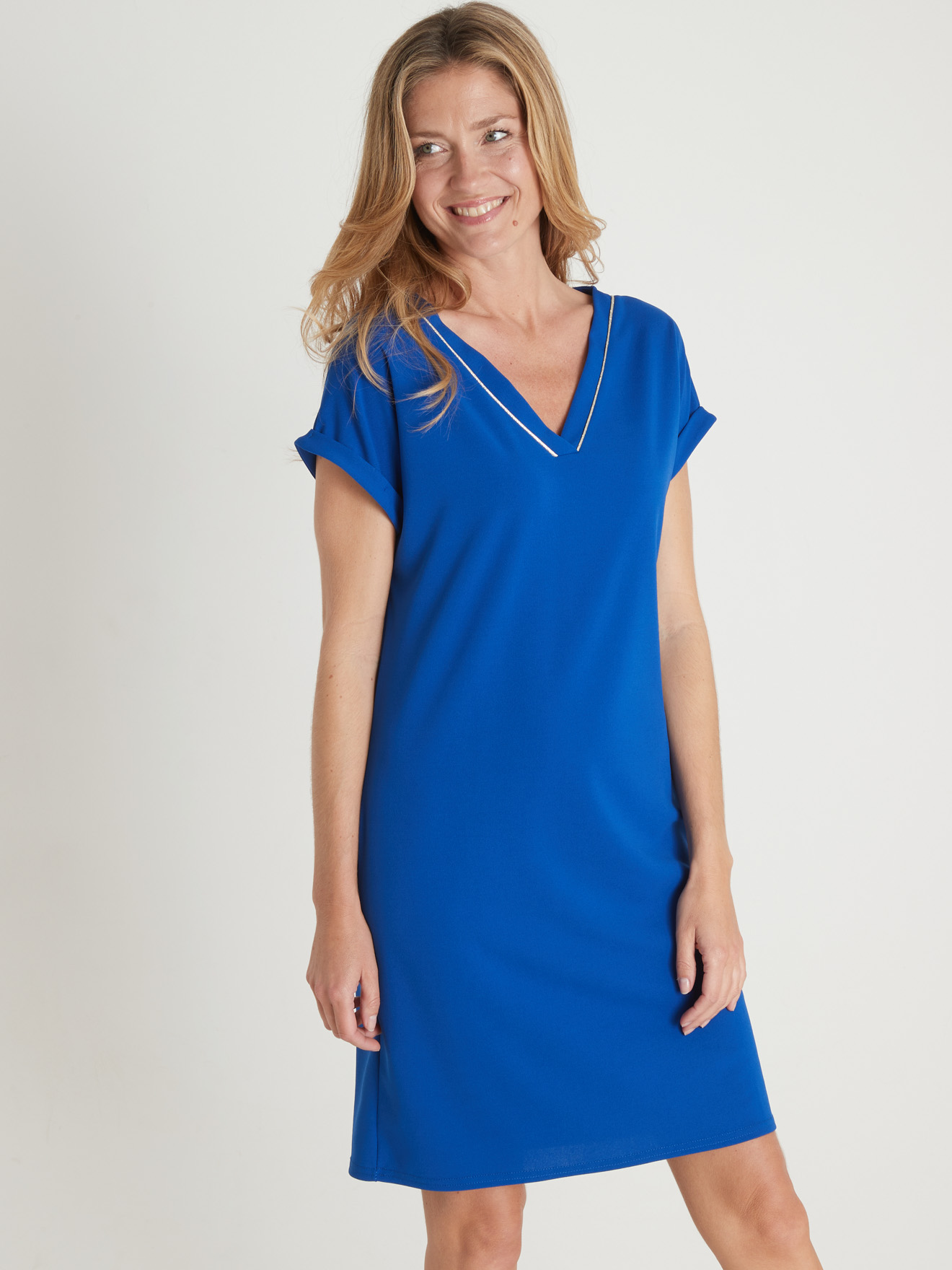 Robe housse encolure V