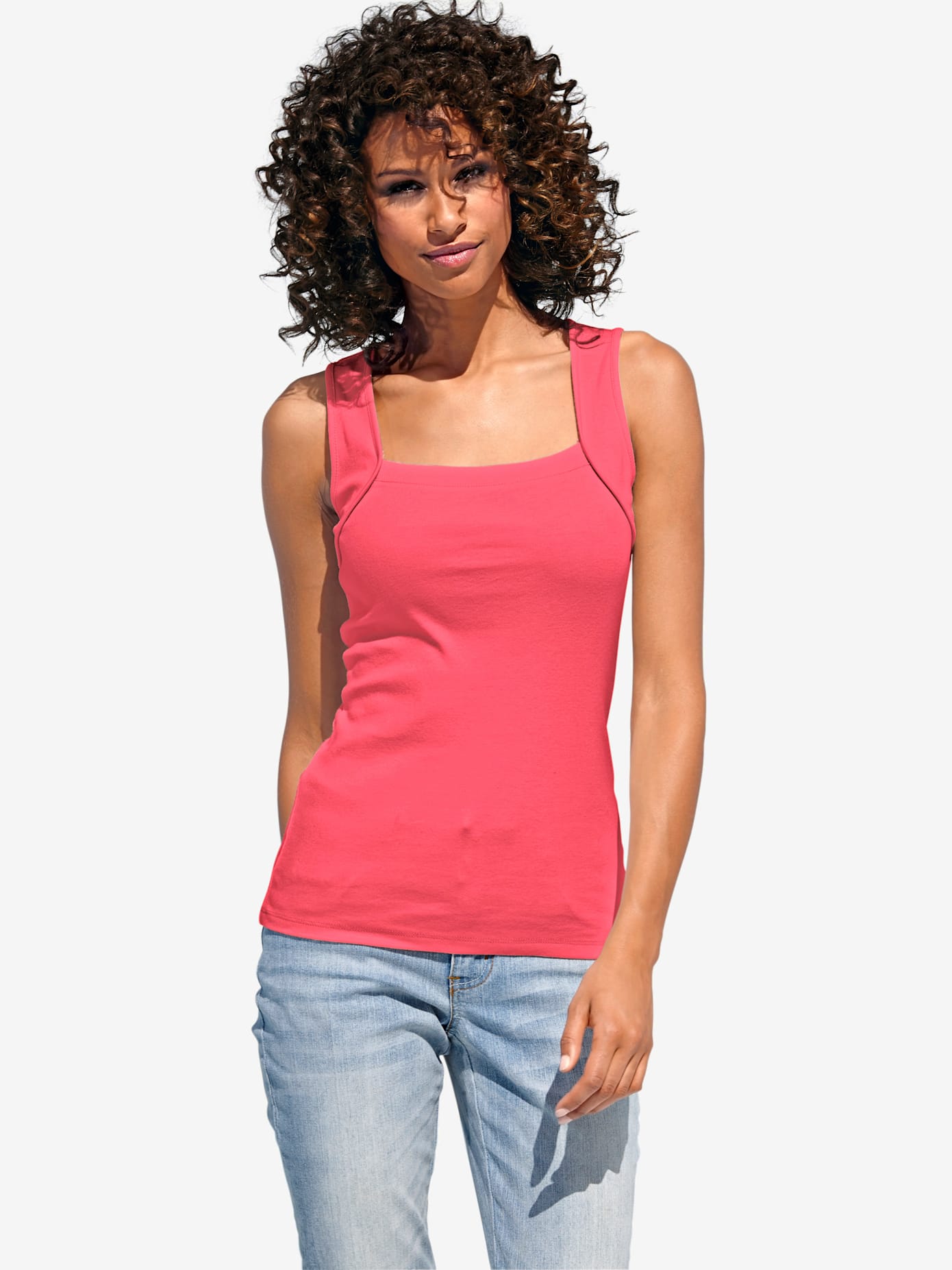Débardeur à encolure carrée look basique tendance facile à associer