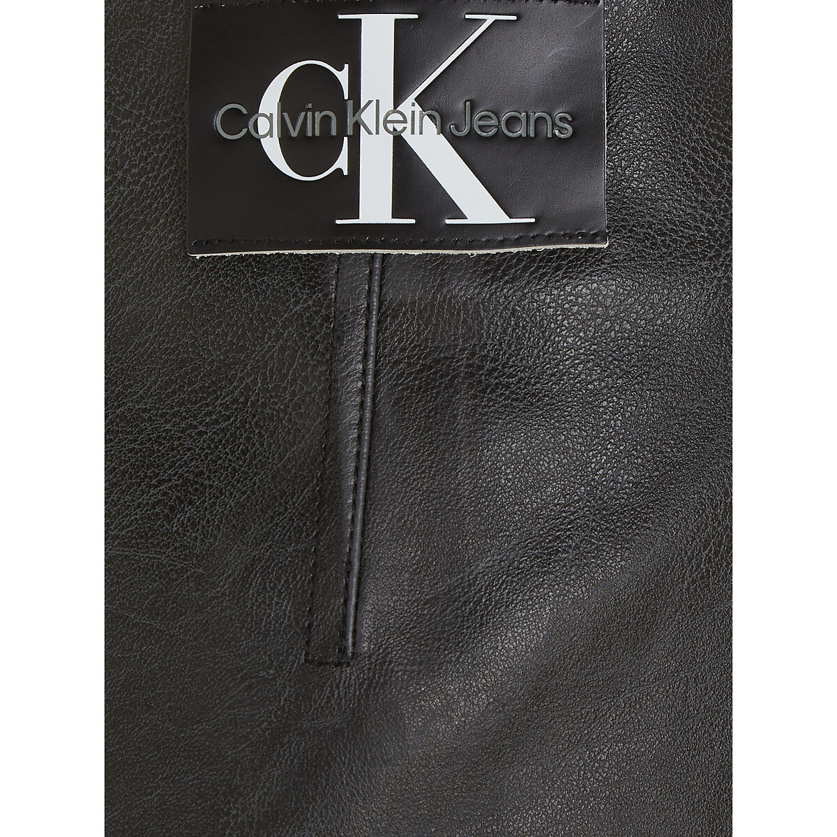 CALVIN KLEIN JEANS<br>Saia curta em similar