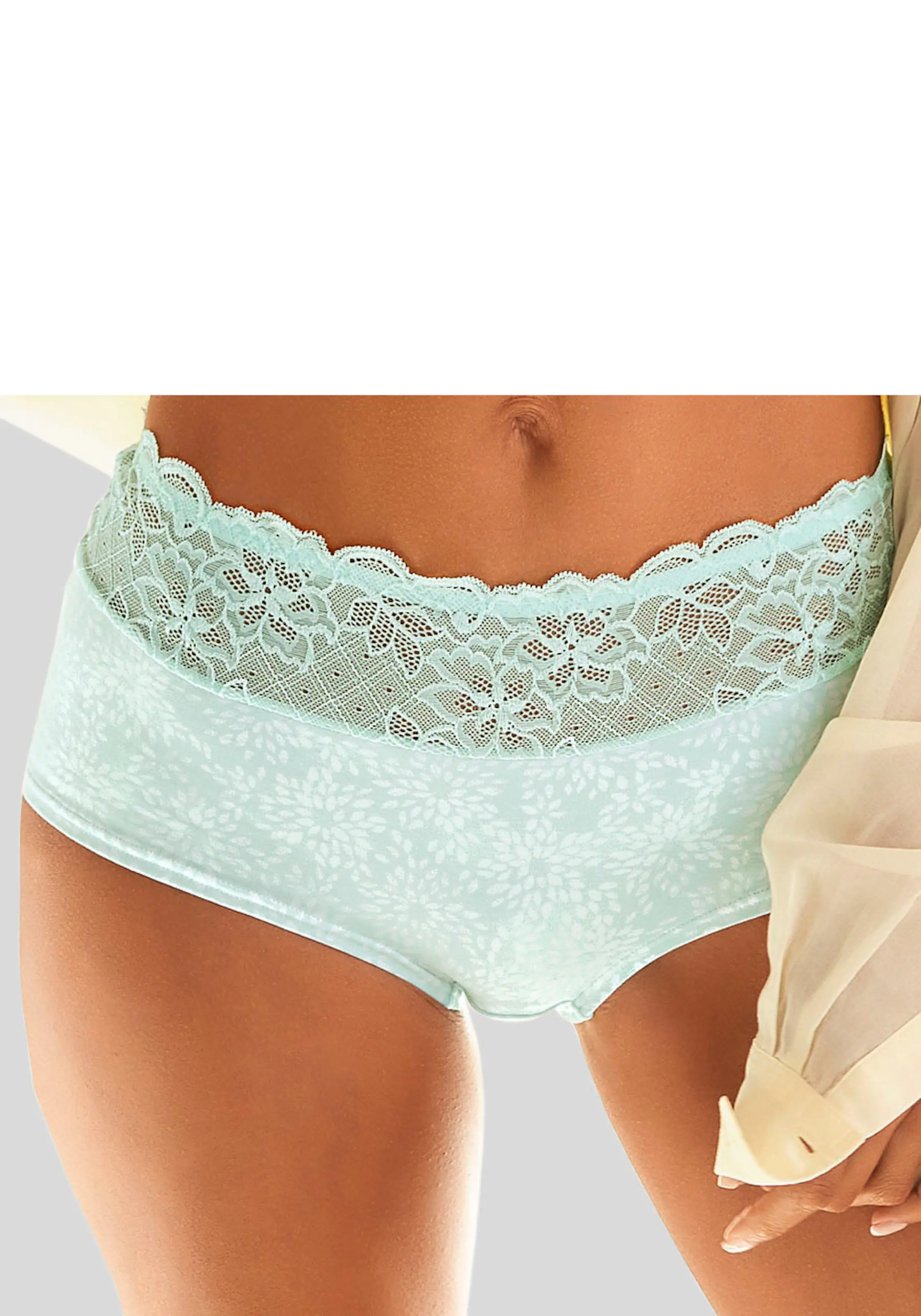 Nuance Panty in mint-weiß
