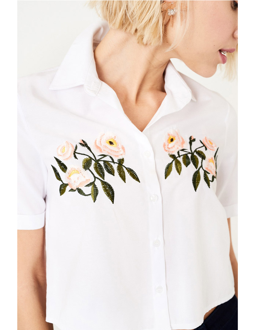 White Cropped Flowers Shirt