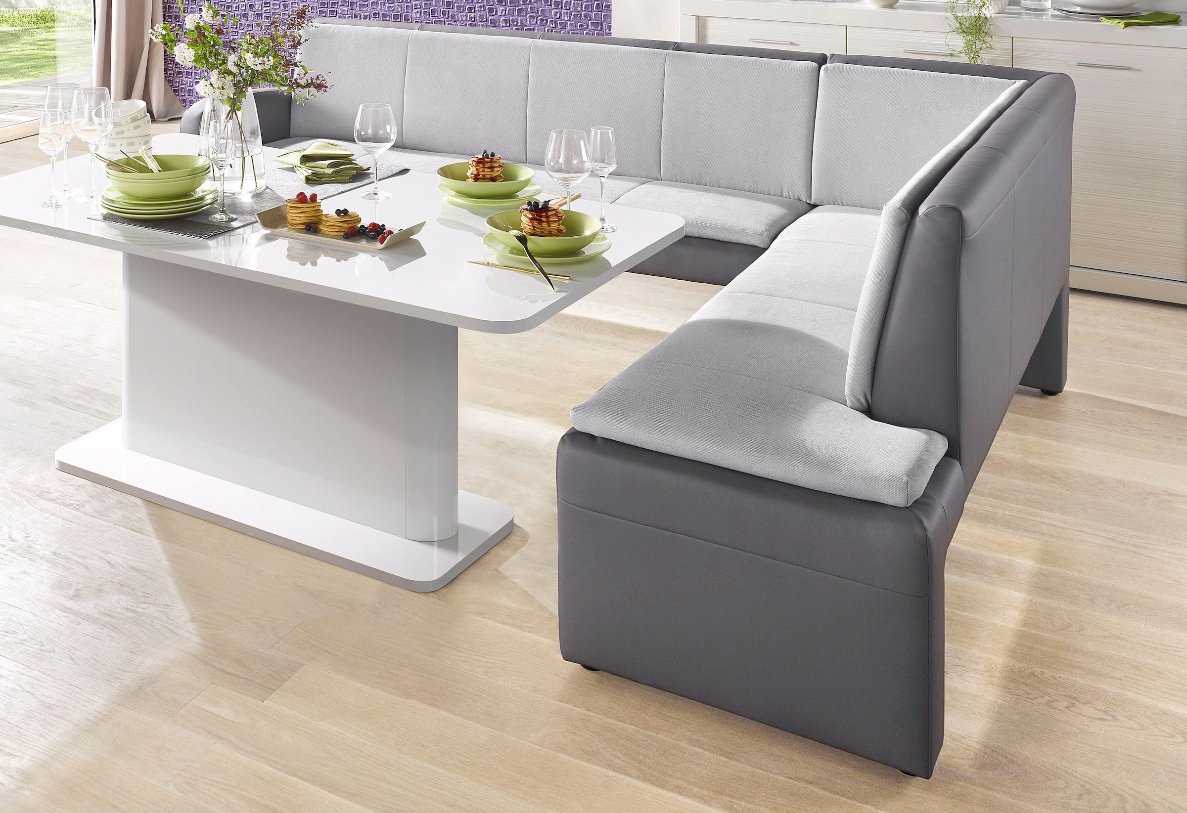 exxpo - sofa fashion Eckbank »Cortado, elegant und modern mit hohem Sitzkomfort« hohe Bodenfreiheit, schöne Detailverarbeitung, wahlweise Lederbezug