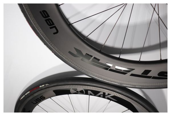 PAIRE DE ROUE DE ROUTE MAKADAMM STARK U86 DISC PREMIUM À PNEUS - 1738GR LA PAIRE