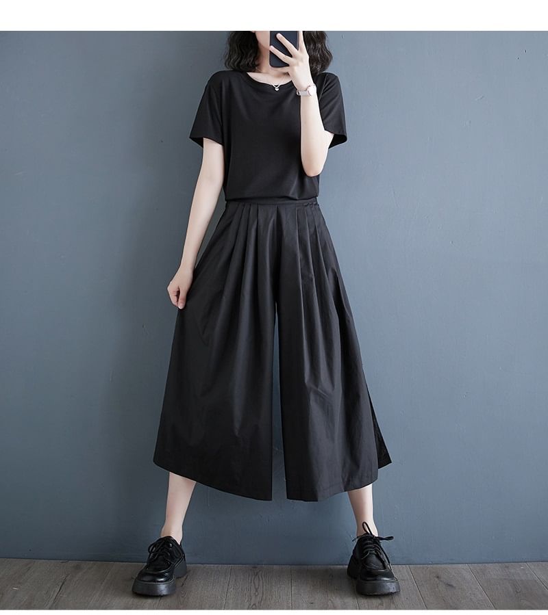 Lewwe - Hoge taille, effen geplooide cropped culottes met split