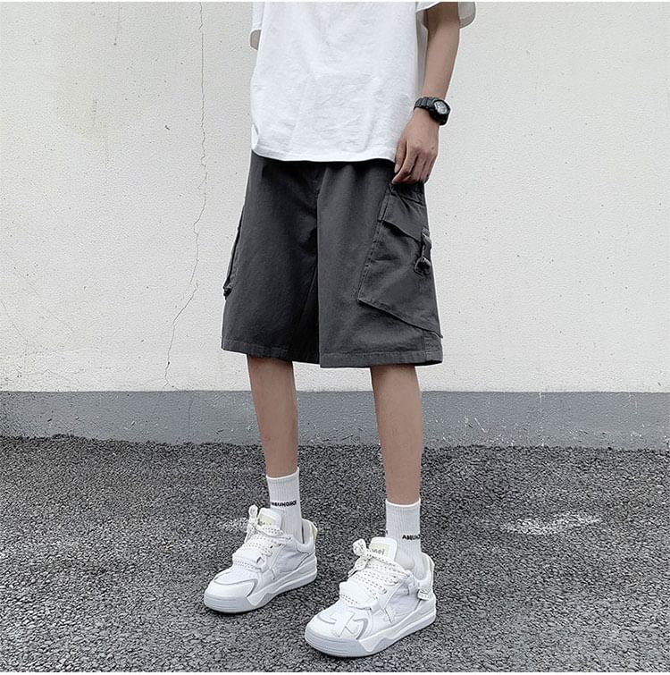 Femilina - Mid Rise Washed Buckled Cargo Shorts