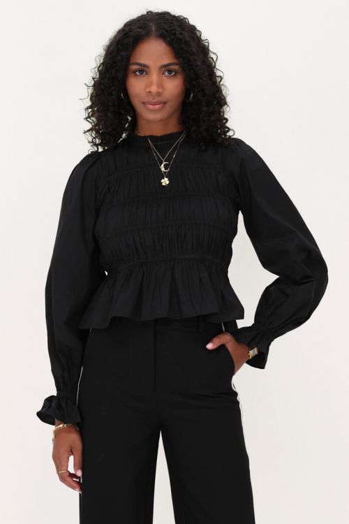 Zwarte getailleerde blouse met pofmouwen
