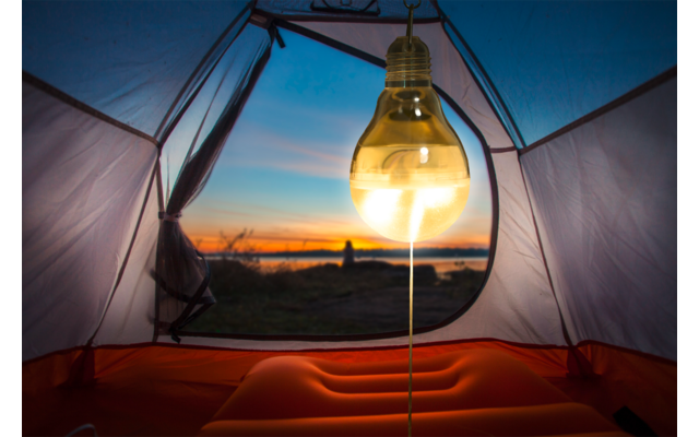 Grundig LED Solarlampe / Solarbirne mit Aufhängehaken