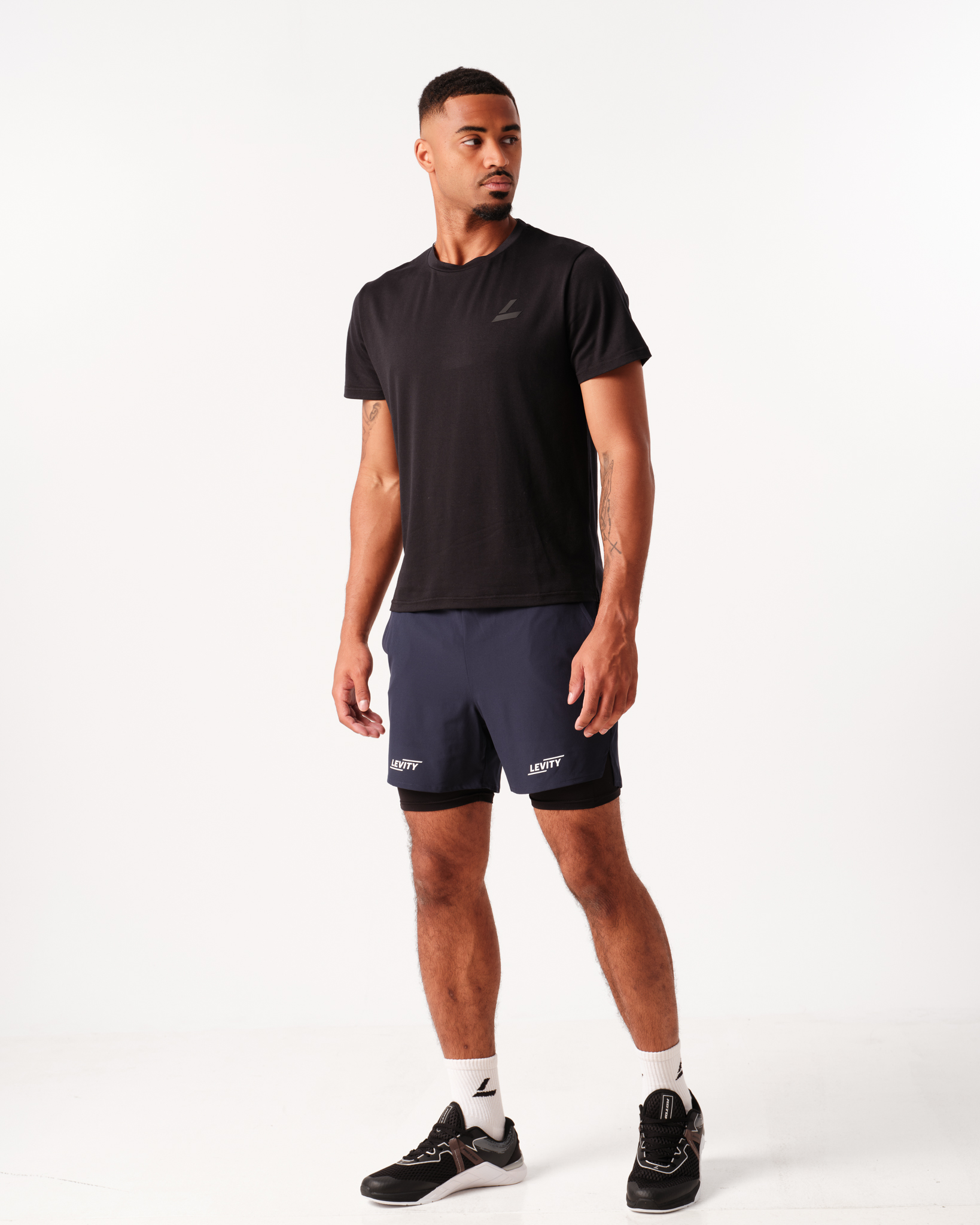 LEVITY Hybrid 2-1 Pocket Shorts M Blue Navy