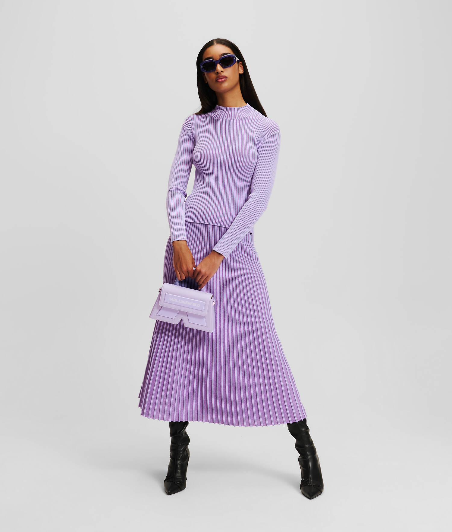 PULL À COL MONTANT EN LUREX