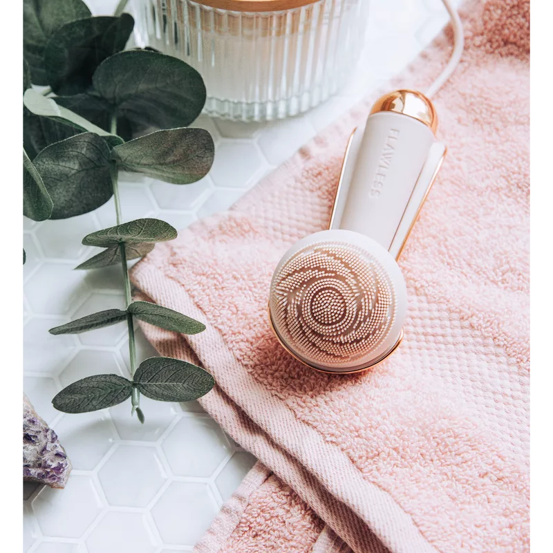 Flawless Cleanse Facial Cleanser & Massager