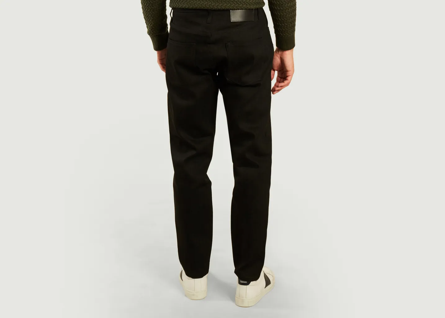 Jean UB644 relaxed tapered 11oz stretch selvedge The Unbranded Brand