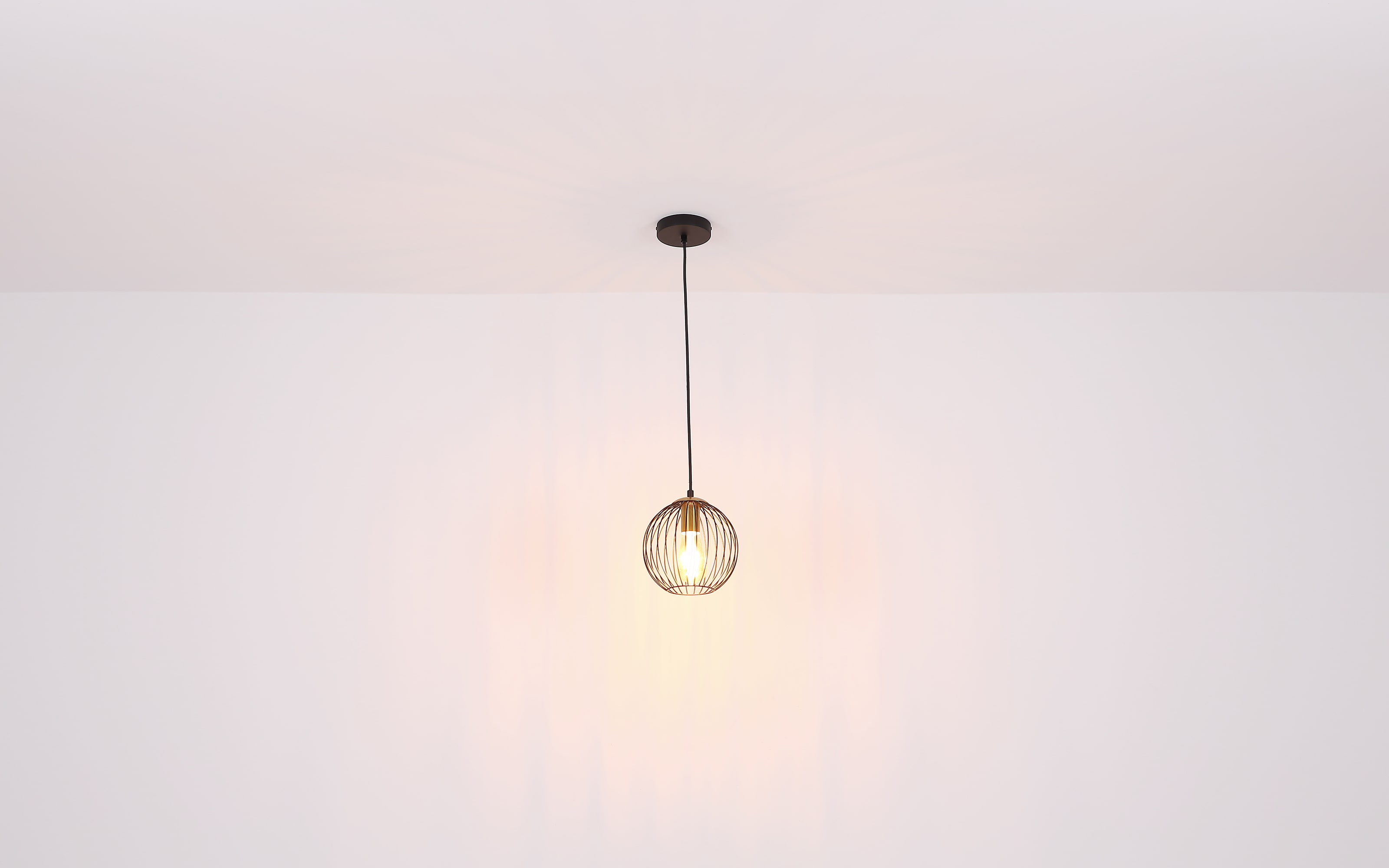 Pendelleuchte Eusebius, schwarz/messing, 1-flammig, 20 cm