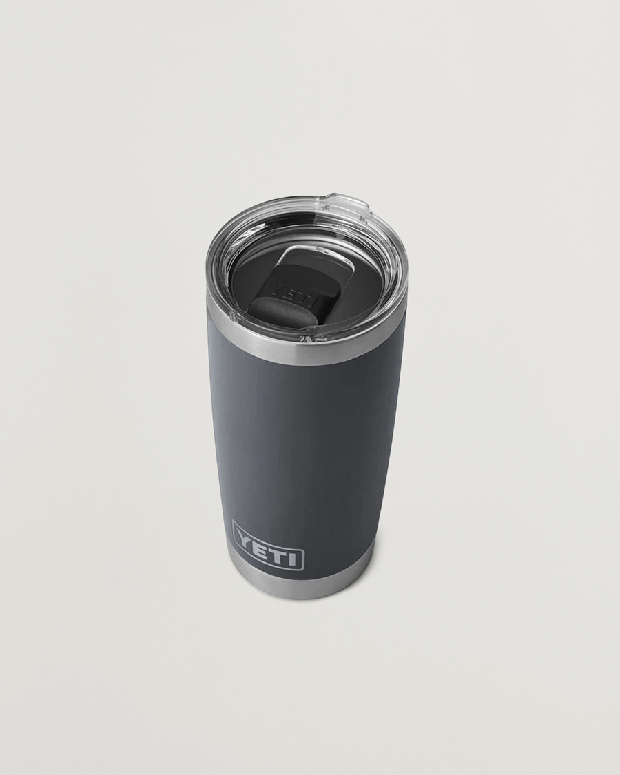 YETI Rambler 20 Oz Tumbler Charcoal