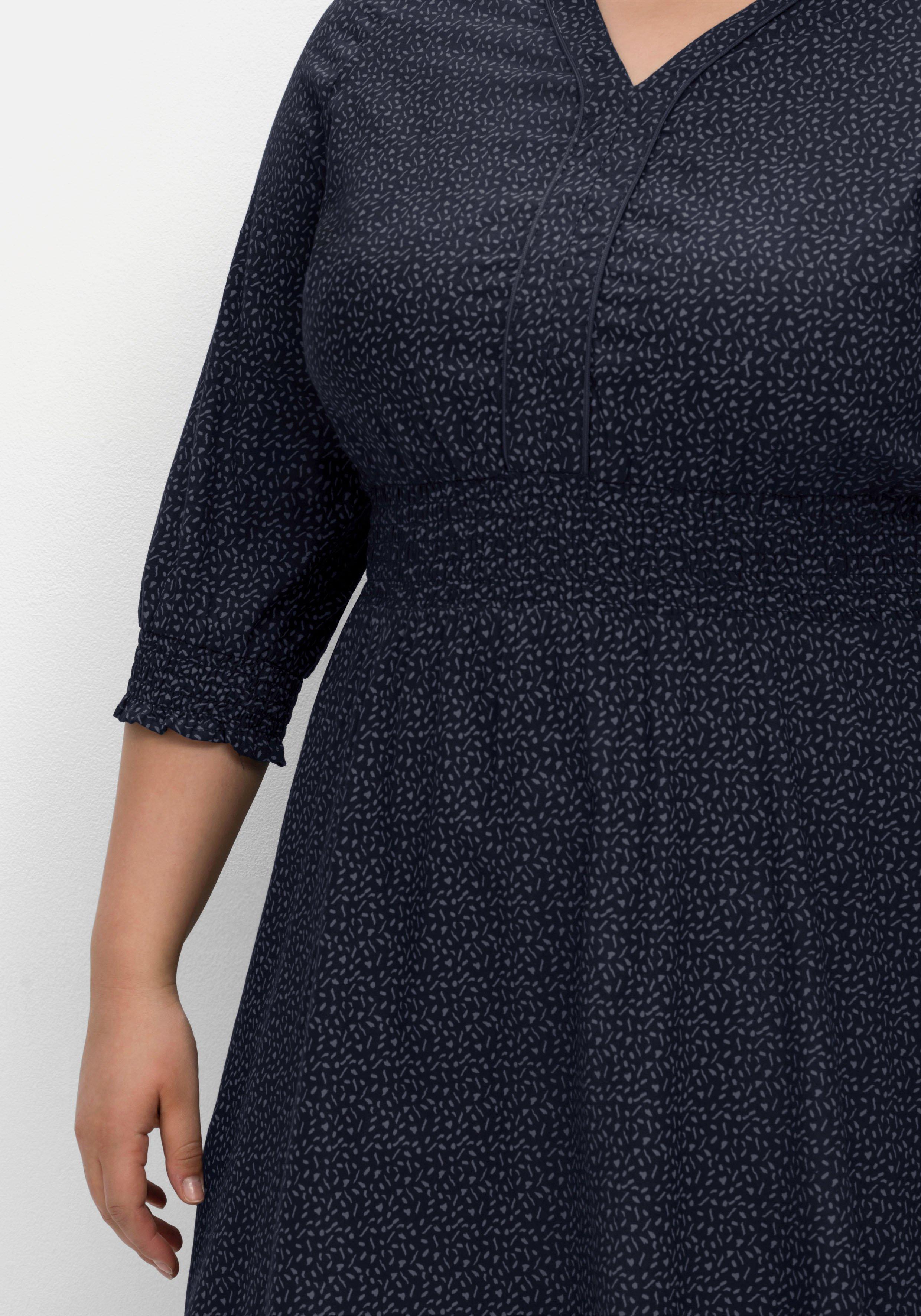 Kleid mit Minimalprint und Taillengummizug