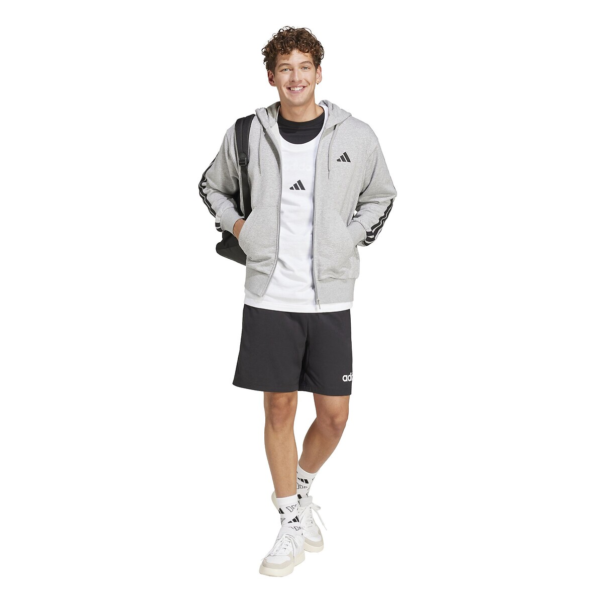 ADIDAS ROUPAS ESPORTIVAS<br>Moletom com zíper Essencial