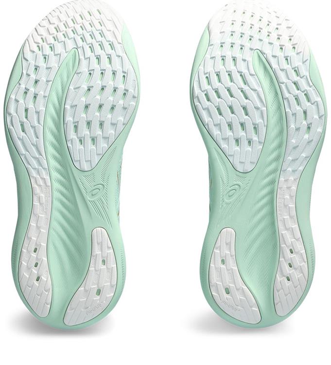 ASICS Women Gel-Nimbus 26 Hardloopschoenen
