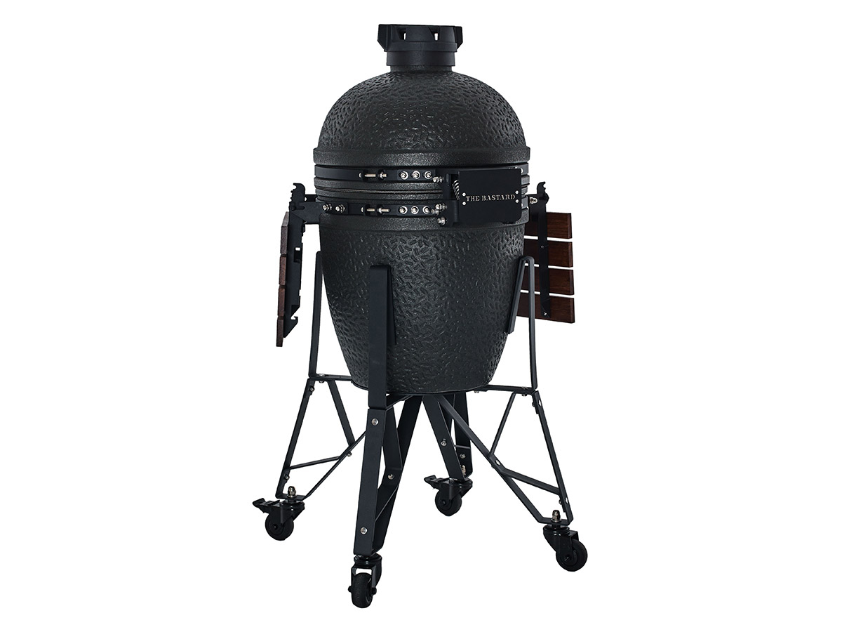 The Bastard Urban Medium Complete Kamado barbecue