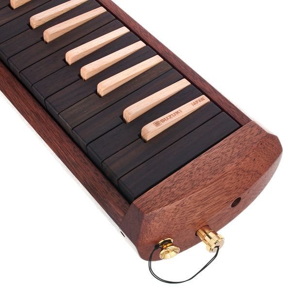 Suzuki W-37 Wooden Melodion