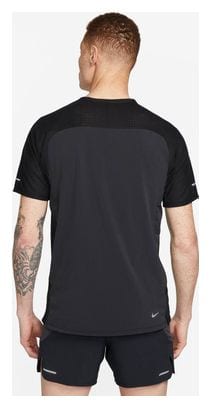 Maillot manches courtes Nike Trail Solar Chase Noir Homme