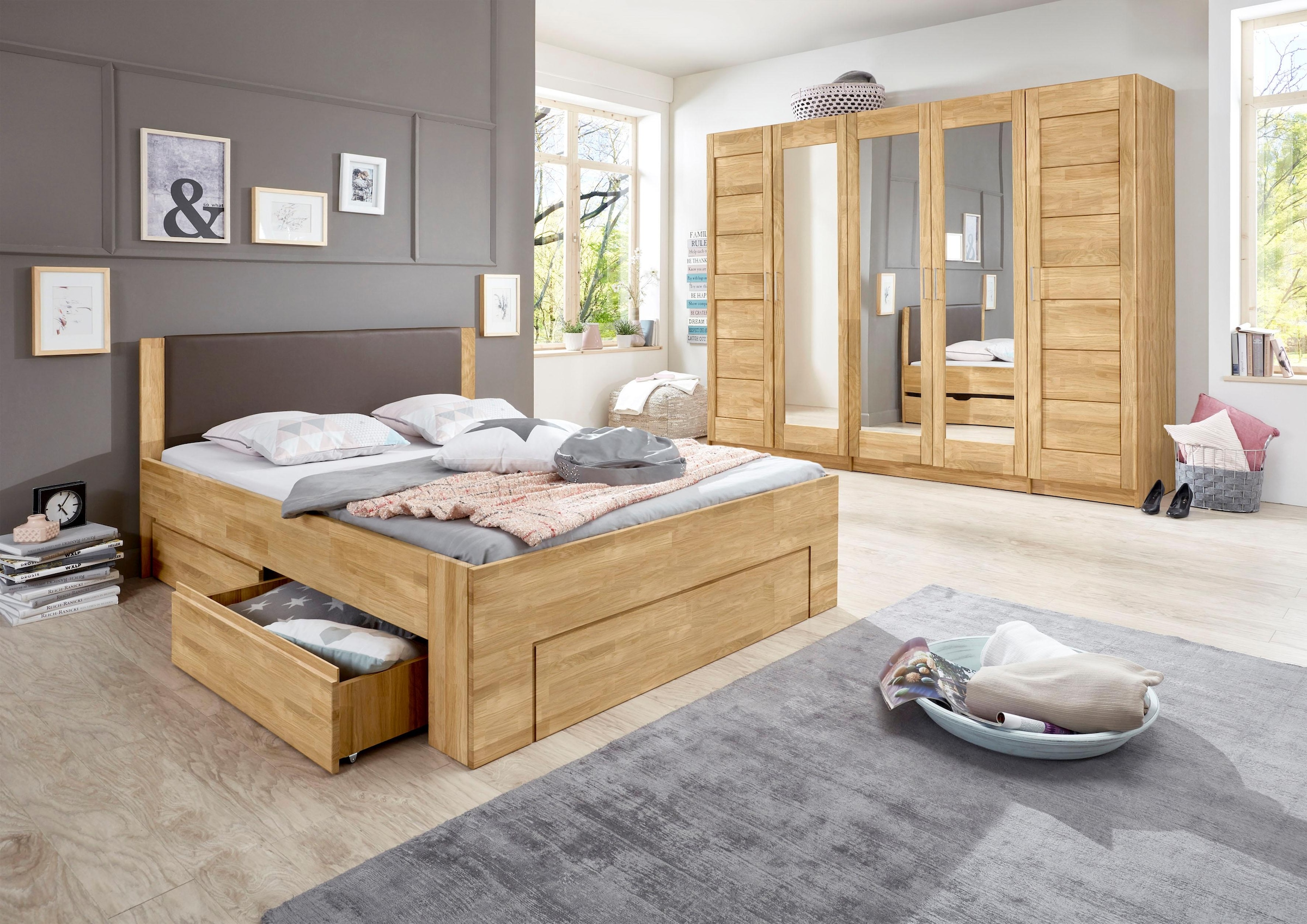 Home affaire Stauraumbett »Bernett« aus massiver Buche, mit Stauraumschubladen