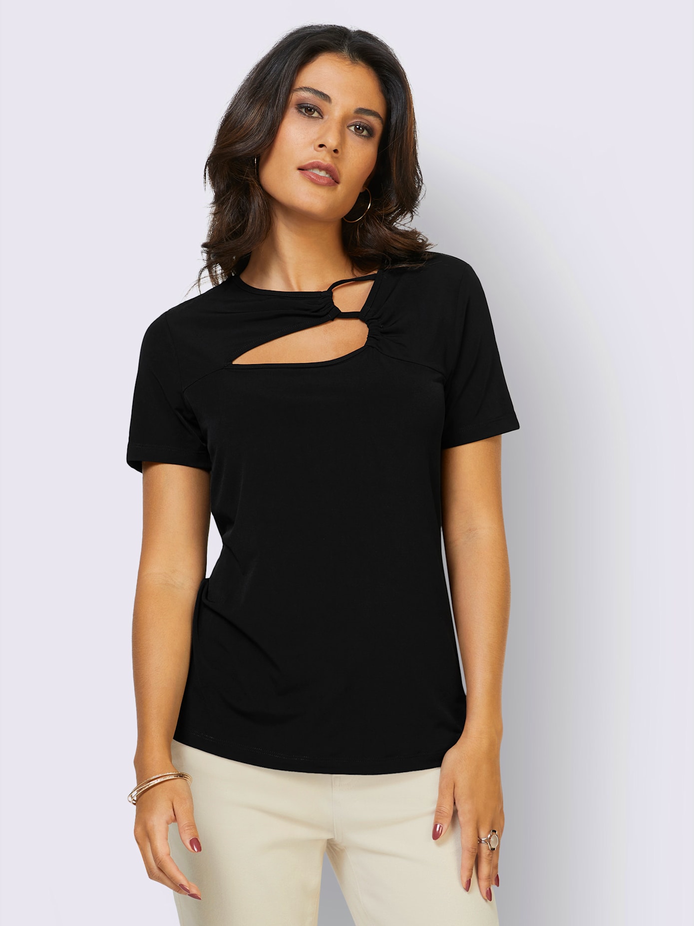 T-shirt à manches courtes superbe encolure