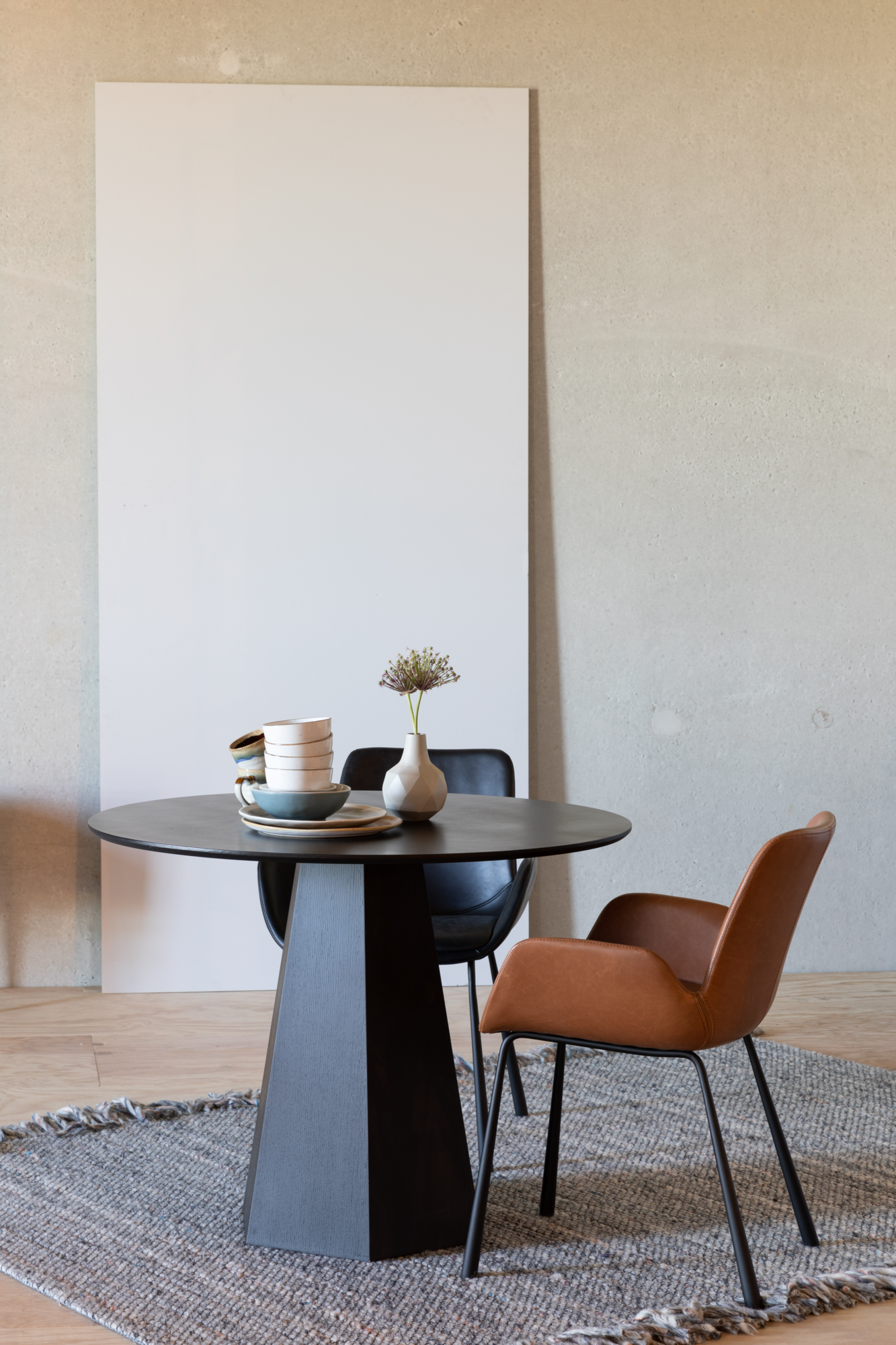 Eettafel Pilar zwart
