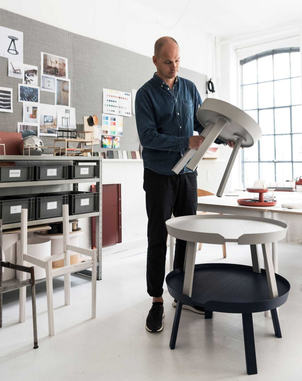 Muuto Around Coffee salontafel XL 95 stained dark brown