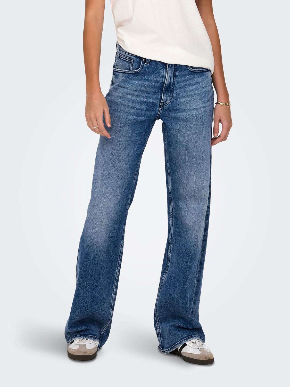 ONLJUICY Hohe Taille Weiter Beinschnitt Jeans Medium Blue Denim