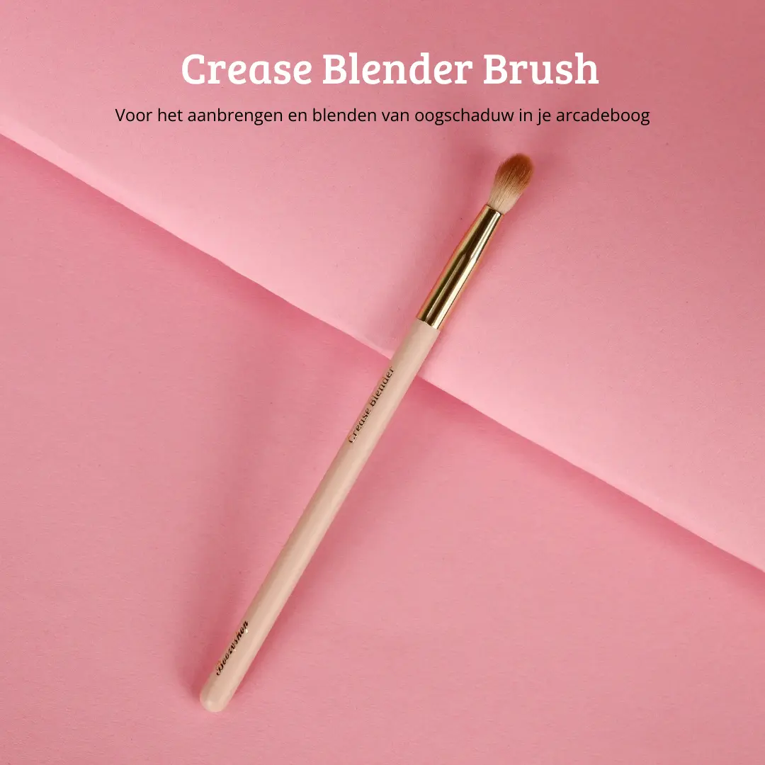 Soft Pink & Gold Crease Blender Brush