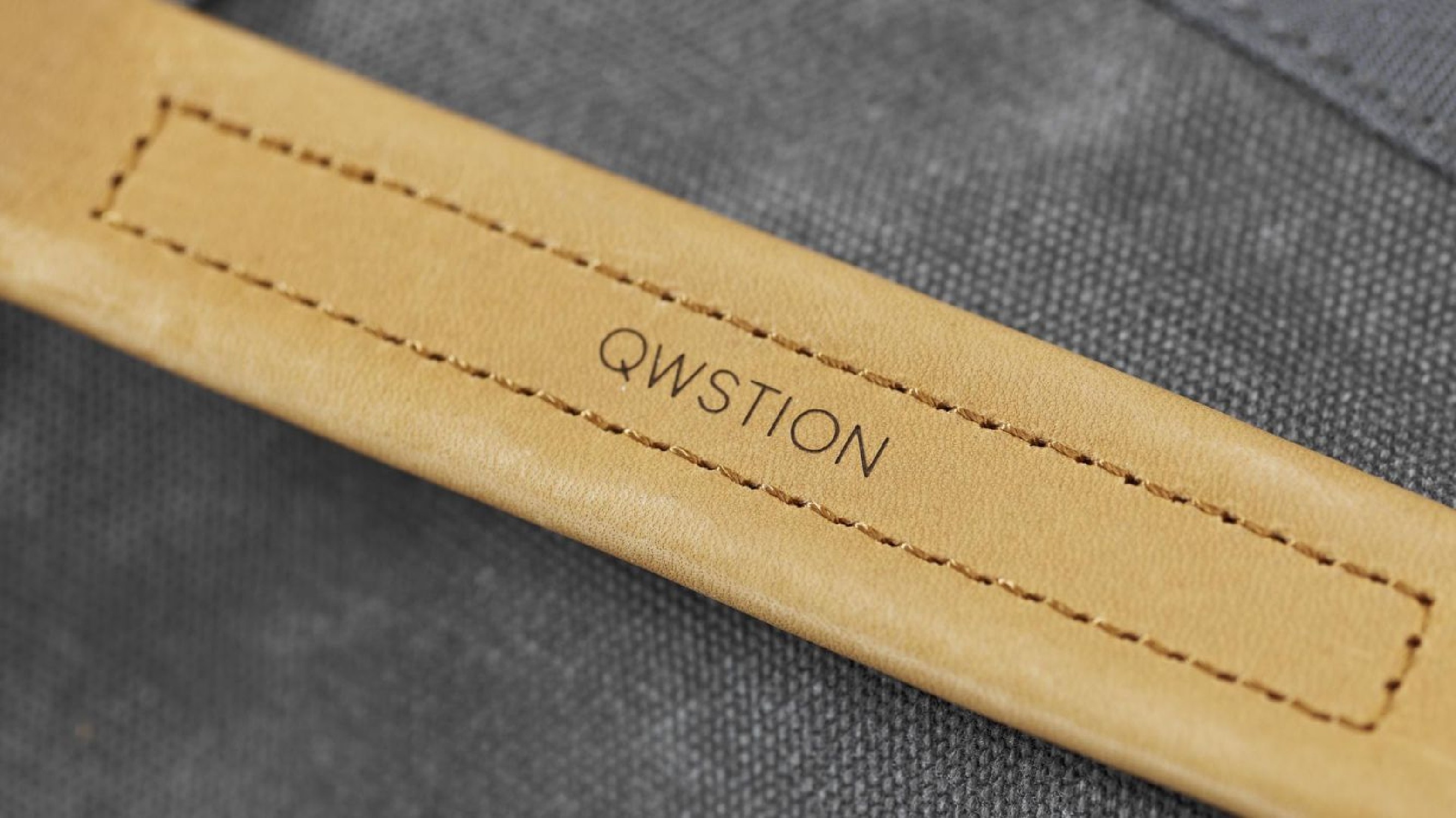 Qwstion Qwstion Small Tote Organic Washed GRey