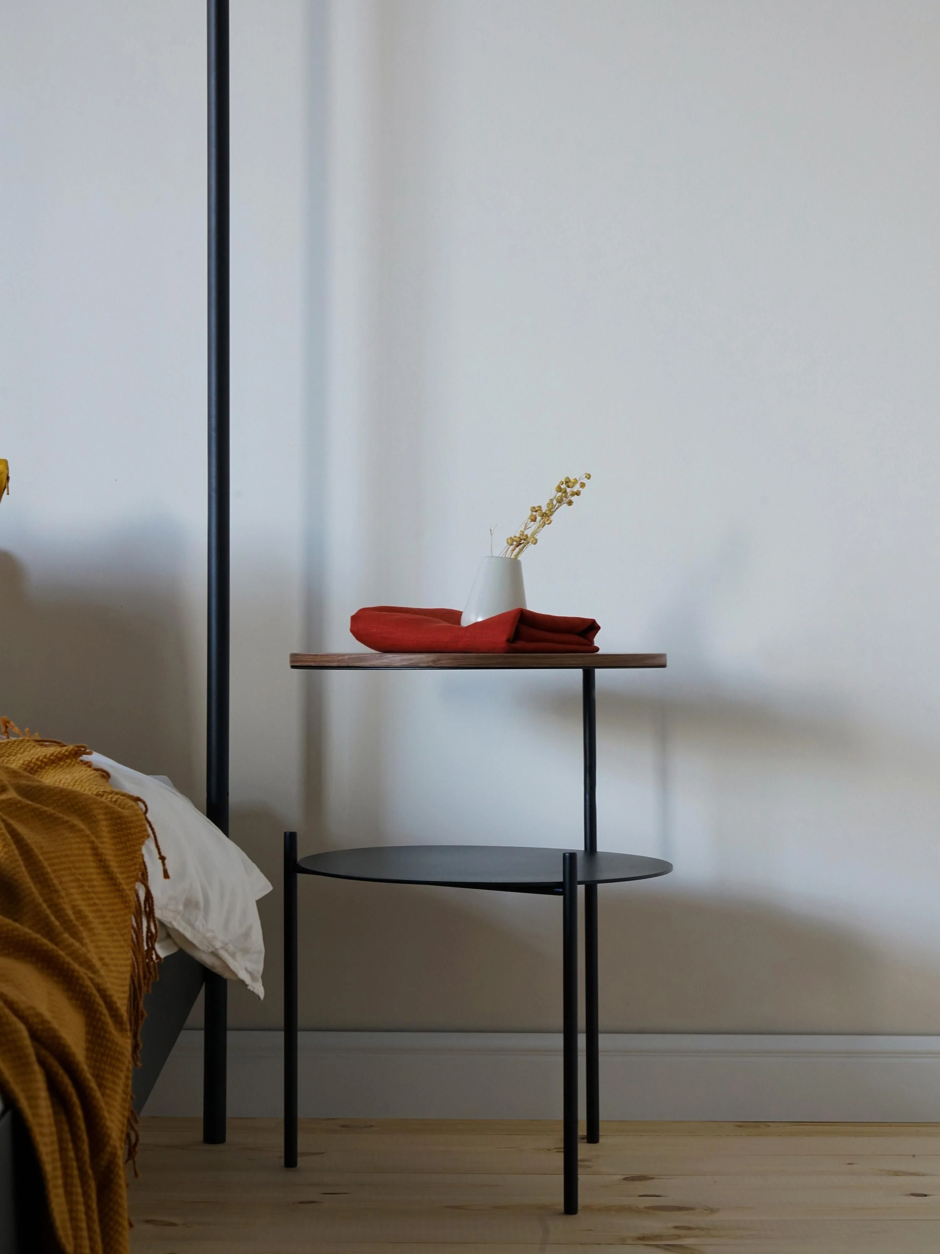 Ronde houten bijzettafel Tu