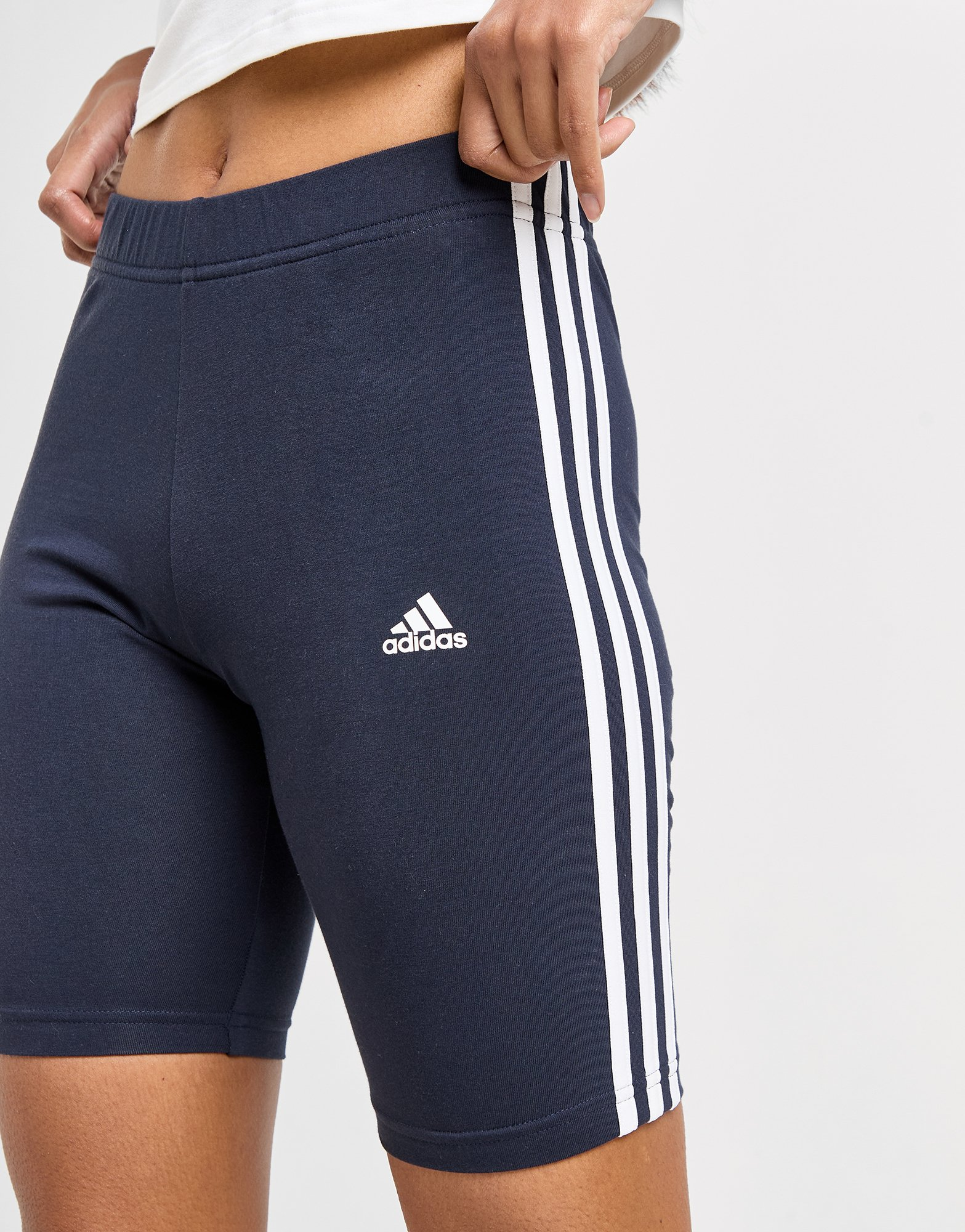 adidas Short Essentials 3-Stripes Bike