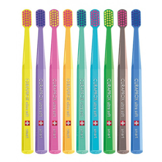 Brosse à dents ultra-souple Curaprox CS Smart